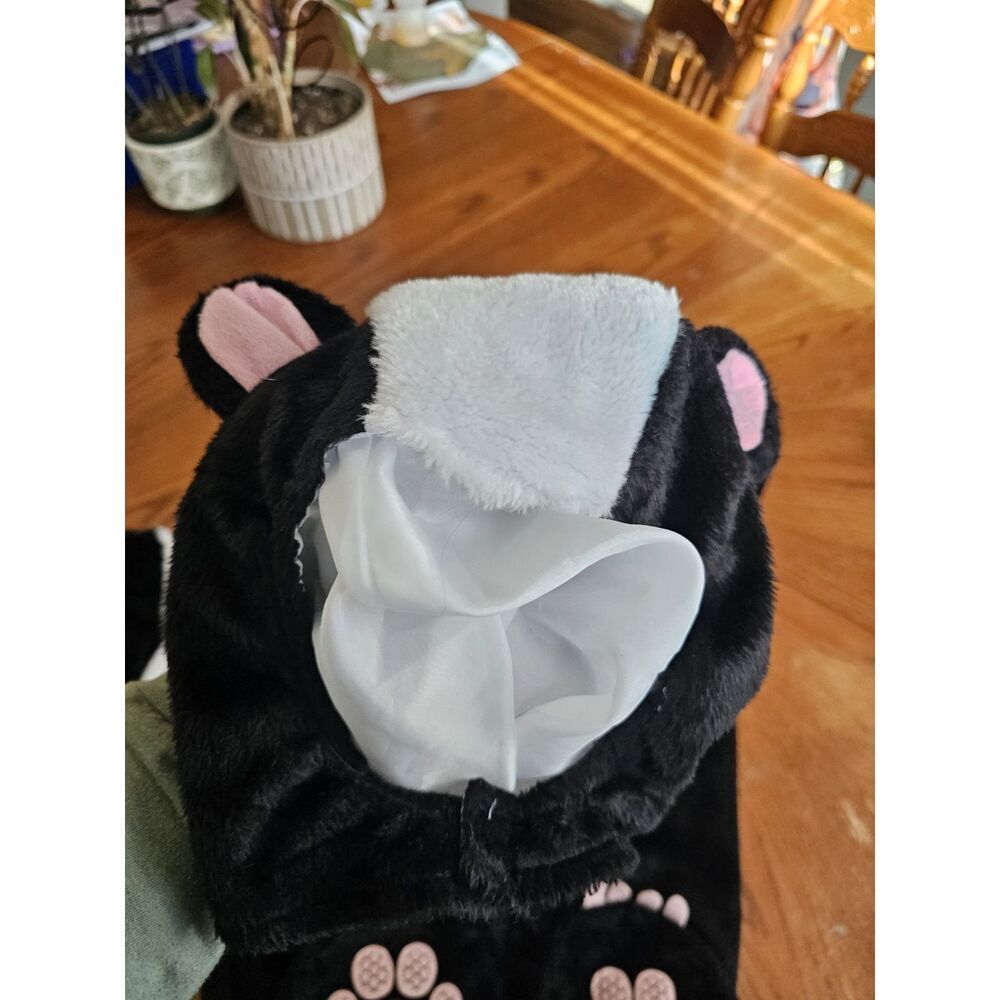 Celebrate! Toddler 12 to 18 Mo Lil Stinker Skunk Complete Halloween Costume - Picture 5 of 7